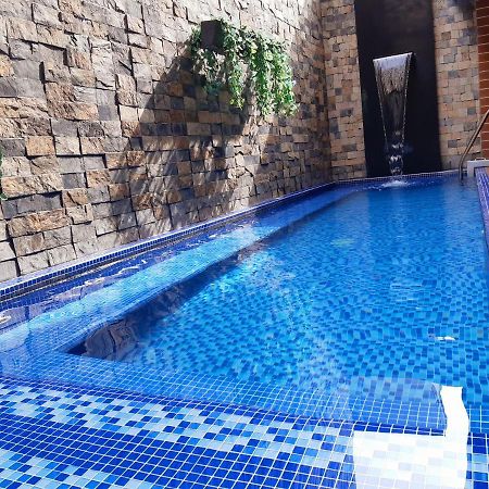 Hotel Leon Dorado بوكارامانغا المظهر الخارجي الصورة