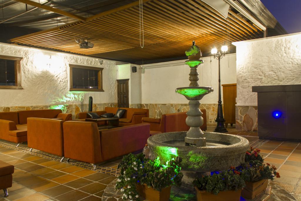 Hotel Leon Dorado بوكارامانغا المظهر الخارجي الصورة