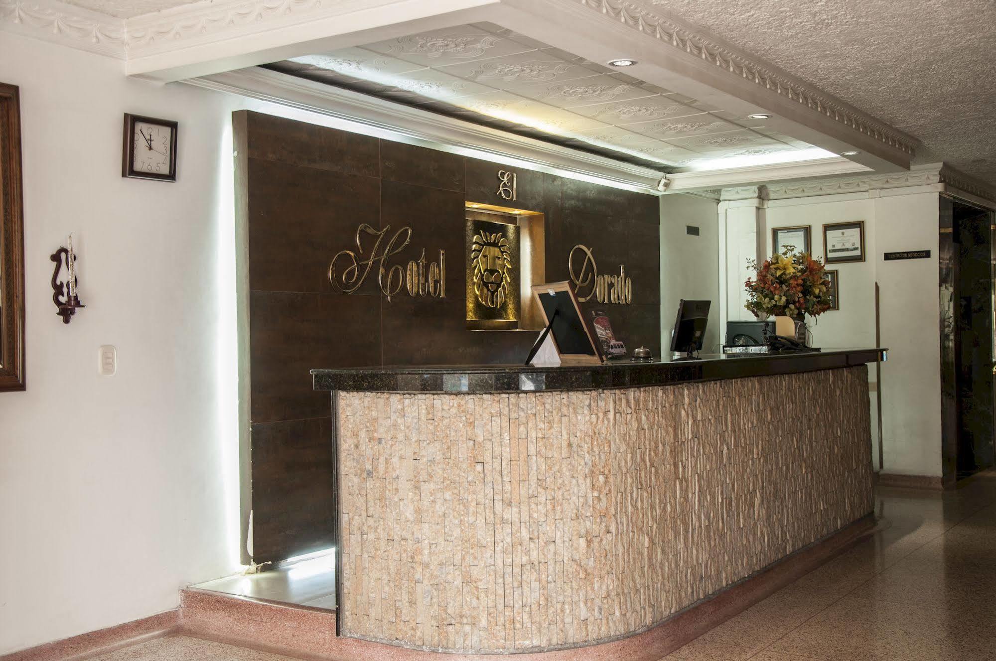 Hotel Leon Dorado بوكارامانغا المظهر الخارجي الصورة